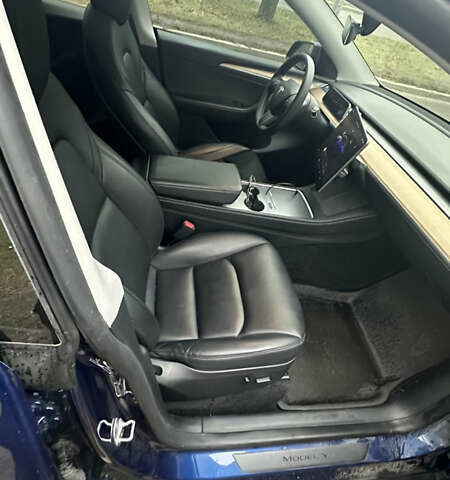 Синій Тесла Model Y, об'ємом двигуна 0 л та пробігом 38 тис. км за 25500 $, фото 8 на Automoto.ua