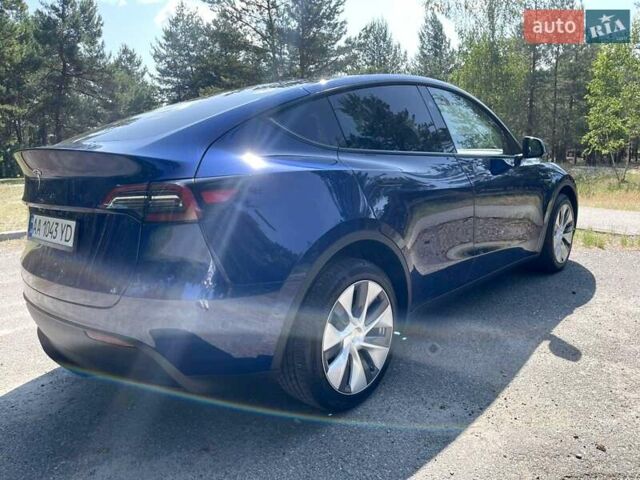 Синий Тесла Model Y, объемом двигателя 0 л и пробегом 24 тыс. км за 38800 $, фото 9 на Automoto.ua