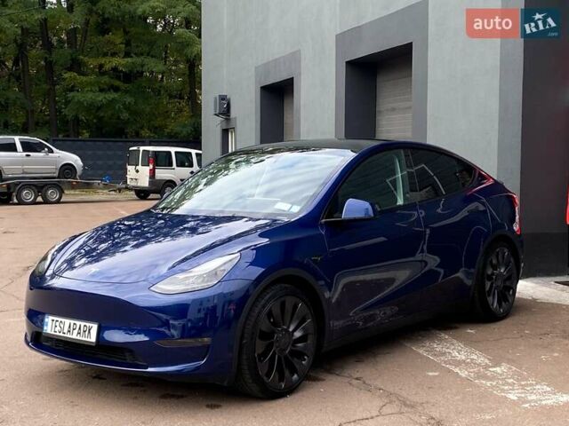 Синий Тесла Model Y, объемом двигателя 0 л и пробегом 16 тыс. км за 36999 $, фото 3 на Automoto.ua