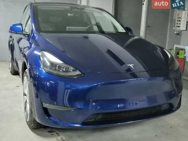 Синий Тесла Model Y, объемом двигателя 0 л и пробегом 44 тыс. км за 25000 $, фото 2 на Automoto.ua