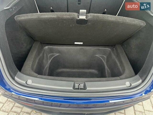 Синий Тесла Model Y, объемом двигателя 0 л и пробегом 27 тыс. км за 25999 $, фото 18 на Automoto.ua