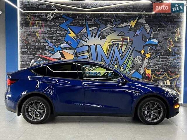 Синий Тесла Model Y, объемом двигателя 0 л и пробегом 8 тыс. км за 34199 $, фото 10 на Automoto.ua