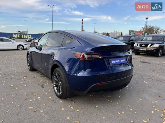 Синий Тесла Model Y, объемом двигателя 0 л и пробегом 8 тыс. км за 31900 $, фото 6 на Automoto.ua