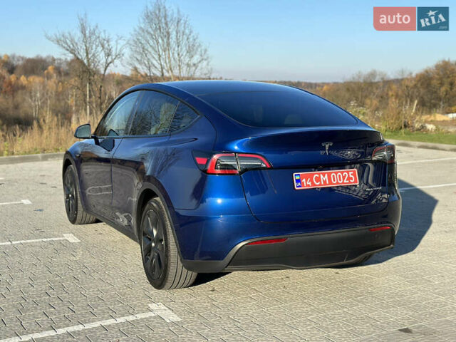 Синий Тесла Model Y, объемом двигателя 0 л и пробегом 10 тыс. км за 32500 $, фото 4 на Automoto.ua