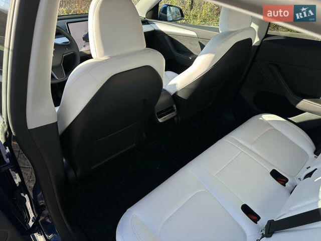 Синий Тесла Model Y, объемом двигателя 0 л и пробегом 10 тыс. км за 32500 $, фото 50 на Automoto.ua