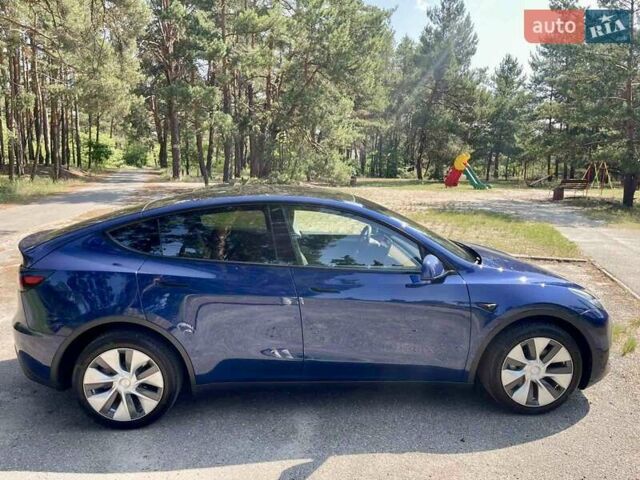 Синий Тесла Model Y, объемом двигателя 0 л и пробегом 24 тыс. км за 38800 $, фото 11 на Automoto.ua