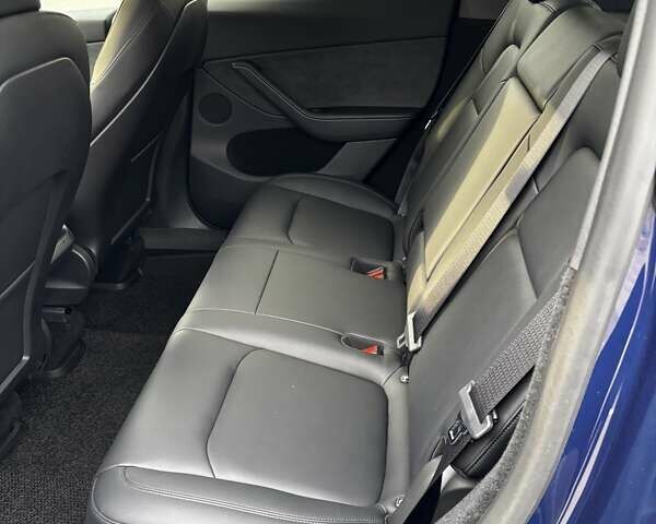 Синий Тесла Model Y, объемом двигателя 0 л и пробегом 9 тыс. км за 48800 $, фото 15 на Automoto.ua