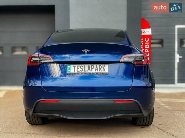 Синий Тесла Model Y, объемом двигателя 0 л и пробегом 12 тыс. км за 33999 $, фото 4 на Automoto.ua