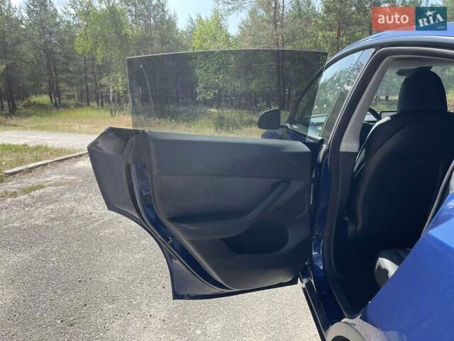 Синий Тесла Model Y, объемом двигателя 0 л и пробегом 24 тыс. км за 38800 $, фото 19 на Automoto.ua