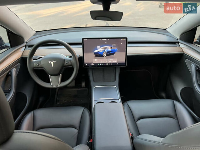 Синий Тесла Model Y, объемом двигателя 0 л и пробегом 13 тыс. км за 29500 $, фото 30 на Automoto.ua