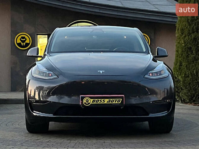 Синий Тесла Model Y, объемом двигателя 0 л и пробегом 24 тыс. км за 33850 $, фото 1 на Automoto.ua