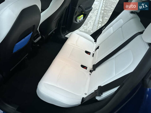Синий Тесла Model Y, объемом двигателя 0 л и пробегом 47 тыс. км за 32000 $, фото 15 на Automoto.ua