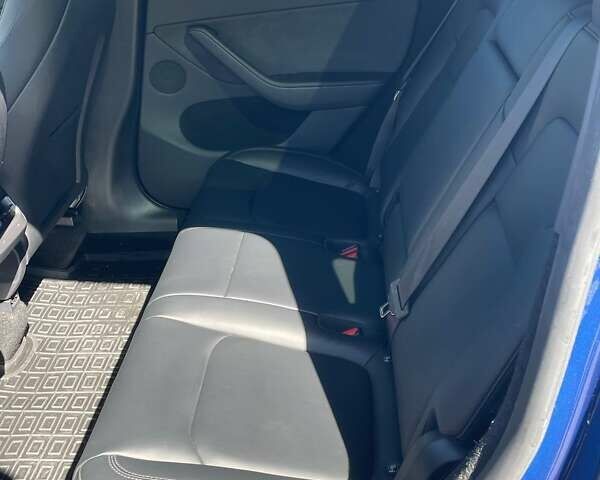 Синий Тесла Model Y, объемом двигателя 0 л и пробегом 28 тыс. км за 27800 $, фото 5 на Automoto.ua