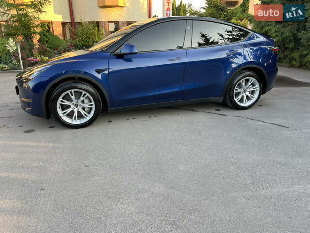 Синий Тесла Model Y, объемом двигателя 0 л и пробегом 13 тыс. км за 29500 $, фото 12 на Automoto.ua