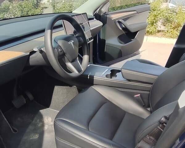 Синий Тесла Model Y, объемом двигателя 0 л и пробегом 18 тыс. км за 32000 $, фото 6 на Automoto.ua