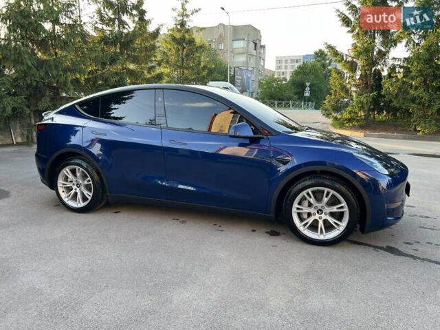 Синий Тесла Model Y, объемом двигателя 0 л и пробегом 13 тыс. км за 29500 $, фото 5 на Automoto.ua