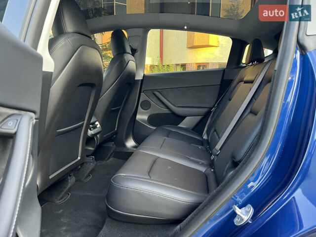 Синий Тесла Model Y, объемом двигателя 0 л и пробегом 13 тыс. км за 29500 $, фото 32 на Automoto.ua
