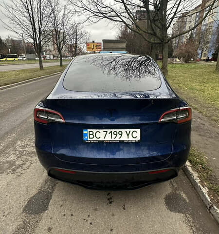 Синій Тесла Model Y, об'ємом двигуна 0 л та пробігом 38 тис. км за 25500 $, фото 5 на Automoto.ua