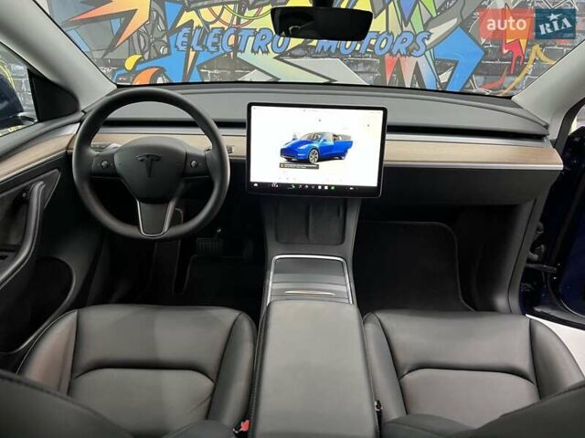 Синий Тесла Model Y, объемом двигателя 0 л и пробегом 8 тыс. км за 34199 $, фото 18 на Automoto.ua
