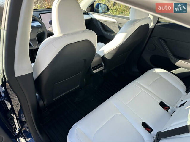 Синий Тесла Model Y, объемом двигателя 0 л и пробегом 10 тыс. км за 32500 $, фото 49 на Automoto.ua