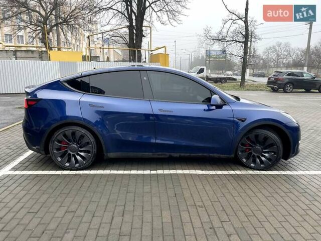 Синий Тесла Model Y, объемом двигателя 0 л и пробегом 5 тыс. км за 30500 $, фото 1 на Automoto.ua