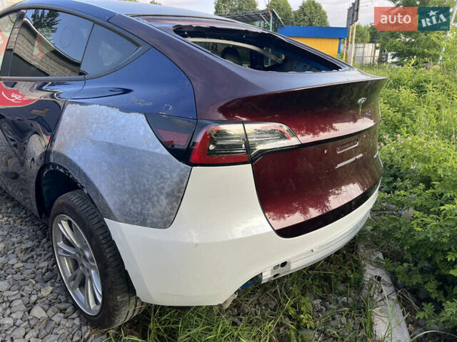 Синий Тесла Model Y, объемом двигателя 0 л и пробегом 13 тыс. км за 29500 $, фото 47 на Automoto.ua