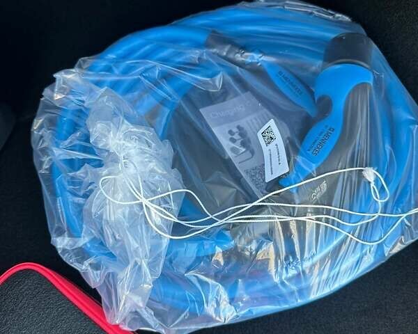 Синий Тесла Model Y, объемом двигателя 0 л и пробегом 9 тыс. км за 48800 $, фото 25 на Automoto.ua