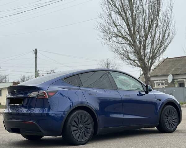 Синий Тесла Model Y, объемом двигателя 0 л и пробегом 27 тыс. км за 25999 $, фото 4 на Automoto.ua