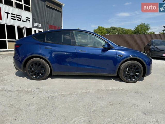 Синий Тесла Model Y, объемом двигателя 0 л и пробегом 1 тыс. км за 37500 $, фото 4 на Automoto.ua