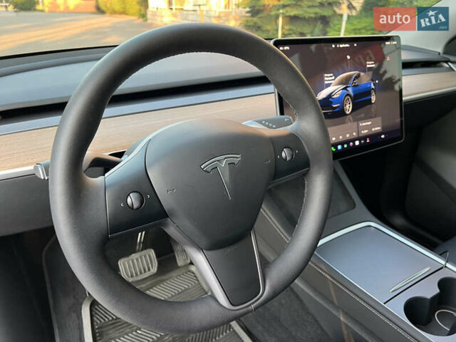 Синий Тесла Model Y, объемом двигателя 0 л и пробегом 13 тыс. км за 29500 $, фото 29 на Automoto.ua