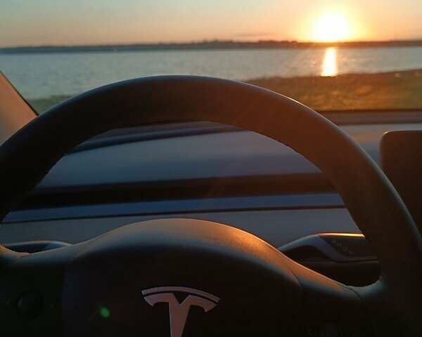 Зеленый Тесла Model Y, объемом двигателя 0 л и пробегом 88 тыс. км за 22500 $, фото 6 на Automoto.ua