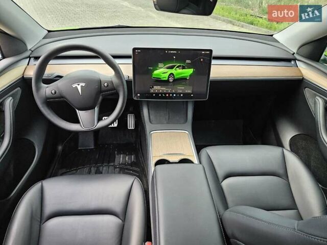 Зелений Тесла Model Y, об'ємом двигуна 0 л та пробігом 30 тис. км за 32800 $, фото 13 на Automoto.ua