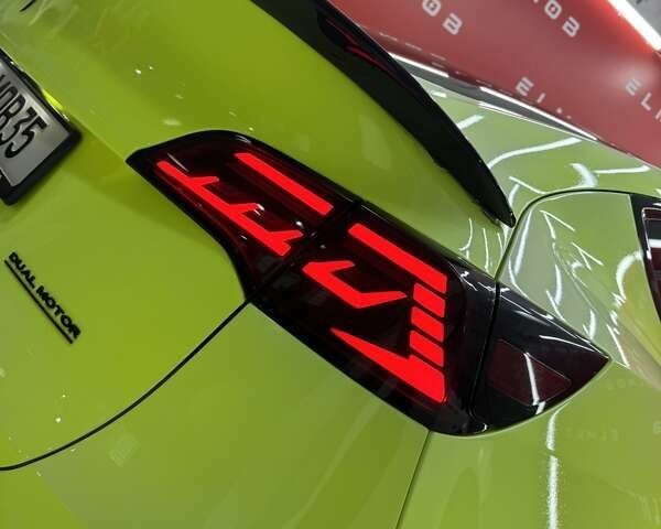 Зеленый Тесла Model Y, объемом двигателя 0 л и пробегом 11 тыс. км за 27999 $, фото 3 на Automoto.ua