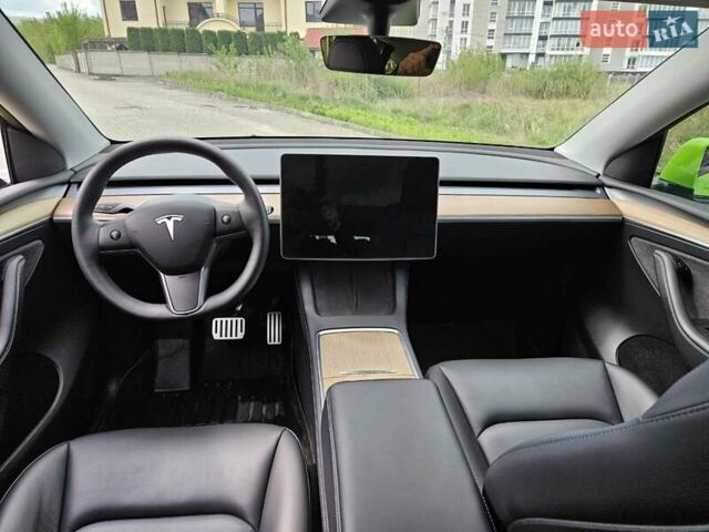 Зелений Тесла Model Y, об'ємом двигуна 0 л та пробігом 30 тис. км за 32800 $, фото 14 на Automoto.ua
