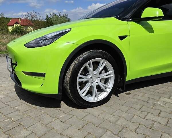 Зелений Тесла Model Y, об'ємом двигуна 0 л та пробігом 30 тис. км за 32800 $, фото 9 на Automoto.ua