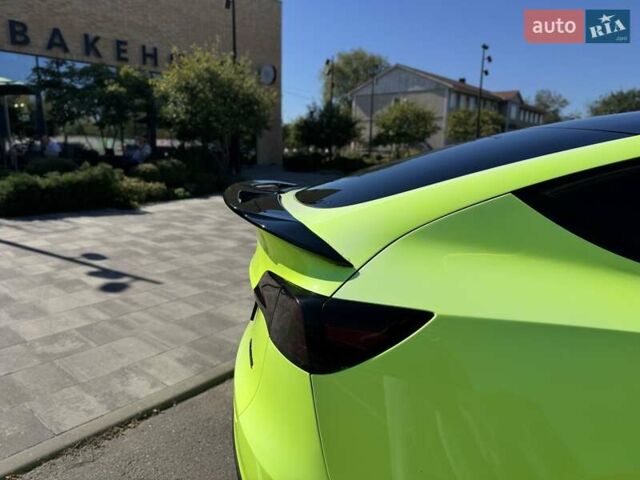 Зеленый Тесла Model Y, объемом двигателя 0 л и пробегом 11 тыс. км за 27999 $, фото 11 на Automoto.ua