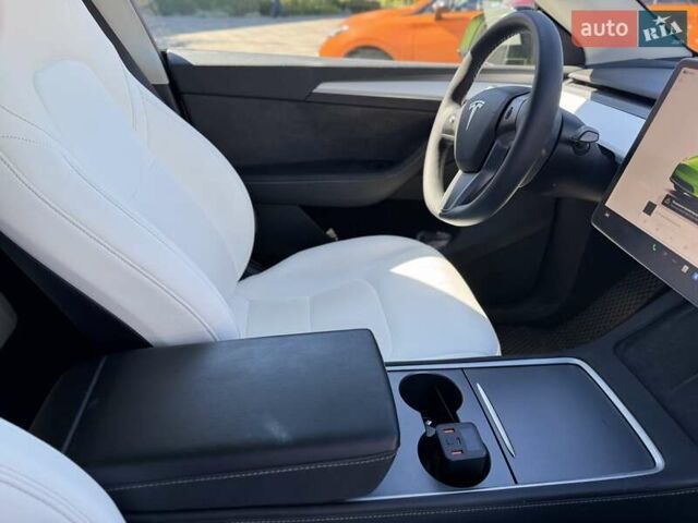 Зеленый Тесла Model Y, объемом двигателя 0 л и пробегом 11 тыс. км за 27999 $, фото 17 на Automoto.ua