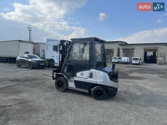 Тойота 02-4FD25, объемом двигателя 0 л и пробегом 2 тыс. км за 11800 $, фото 3 на Automoto.ua