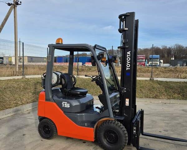 Красный Тойота 02-8FDF15, объемом двигателя 2.4 л и пробегом 4 тыс. км за 12019 $, фото 1 на Automoto.ua