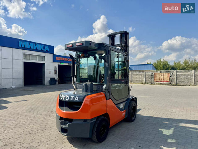 Оранжевый Тойота 02-8FDJF35, объемом двигателя 0 л и пробегом 4 тыс. км за 19900 $, фото 4 на Automoto.ua
