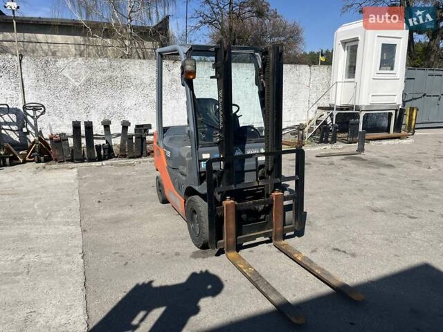 Тойота 02-8FGF15, объемом двигателя 0 л и пробегом 0 тыс. км за 9500 $, фото 2 на Automoto.ua