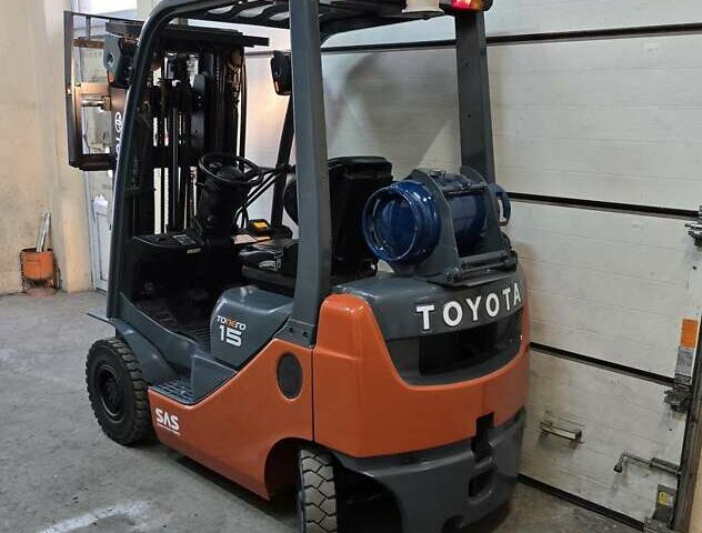 Тойота 02-8FGF15, объемом двигателя 2.2 л и пробегом 6 тыс. км за 15388 $, фото 6 на Automoto.ua