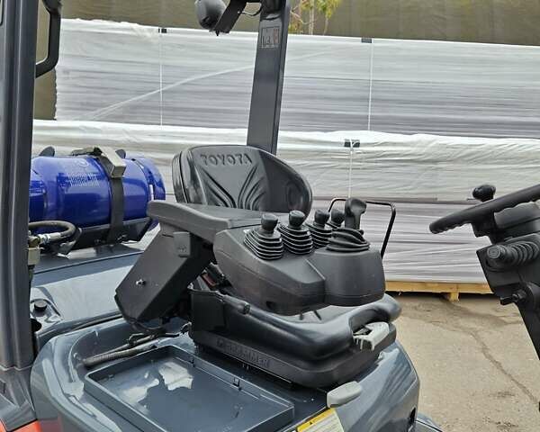 Тойота 02-8FGF25, об'ємом двигуна 2.2 л та пробігом 6 тис. км за 16800 $, фото 20 на Automoto.ua