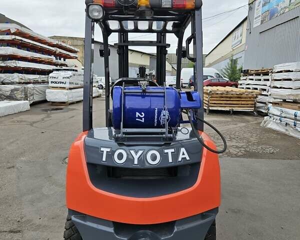 Тойота 02-8FGF25, об'ємом двигуна 2.2 л та пробігом 6 тис. км за 16800 $, фото 1 на Automoto.ua