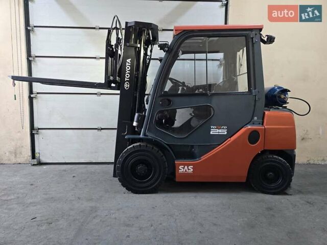 Тойота 02-8FGF25, объемом двигателя 2.2 л и пробегом 0 тыс. км за 19770 $, фото 1 на Automoto.ua