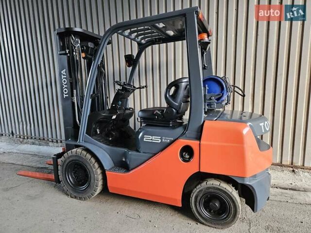 Тойота 02-8FGF25, объемом двигателя 2.2 л и пробегом 4 тыс. км за 18000 $, фото 9 на Automoto.ua