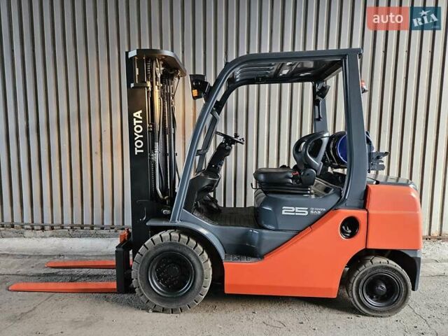Тойота 02-8FGF25, объемом двигателя 2.2 л и пробегом 4 тыс. км за 18000 $, фото 19 на Automoto.ua