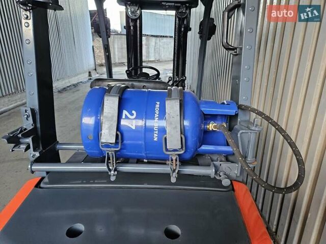 Тойота 02-8FGF25, объемом двигателя 2.2 л и пробегом 4 тыс. км за 18000 $, фото 1 на Automoto.ua