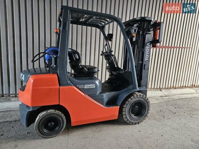 Тойота 02-8FGF25, объемом двигателя 2.2 л и пробегом 4 тыс. км за 18000 $, фото 25 на Automoto.ua