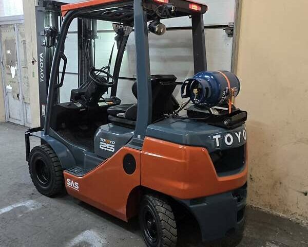 Тойота 02-8FGF25, об'ємом двигуна 2.2 л та пробігом 0 тис. км за 21231 $, фото 5 на Automoto.ua